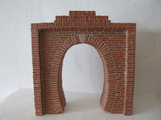 SPZ-01 C Tunnelportal Ziegel Spur1