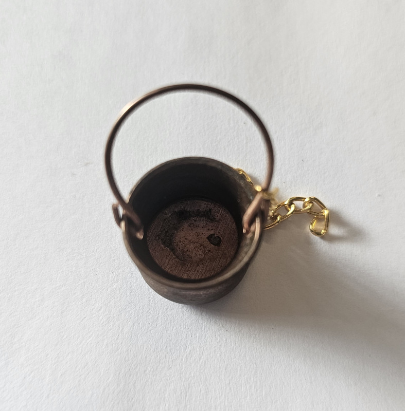 Eimer Kupfer mit Kette 2