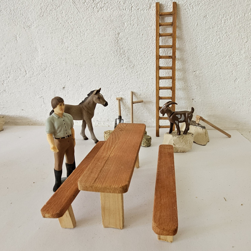 Holzleiter lackiert 1:22,5 1
