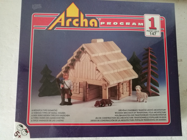 Archa1 Holzbaukasten 6 verschiedene Häuser
