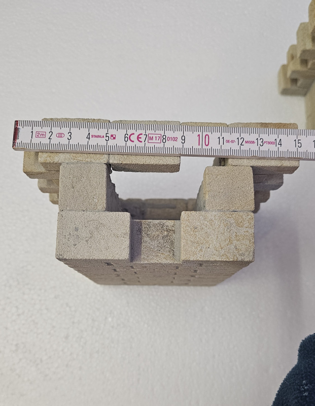A:Brückenpfeiler aus Sandstein 2 Stück 4