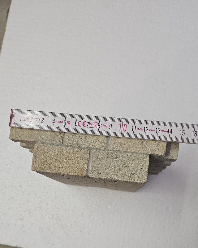B:Brückenpfeiler aus Sandstein 2 Stück 3