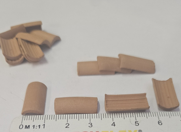 Dachziegel Firstziegel klein 300 St. 3